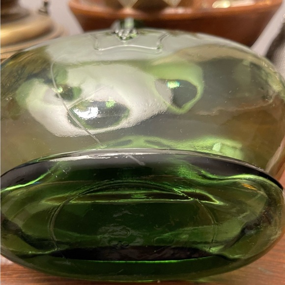 Thick heavy glass green corked bottle - Picture 3 of 6